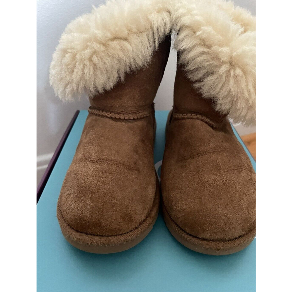 UGG Girls Ebony Boots Chestnut Tan Suede And Sheepskin Size 13